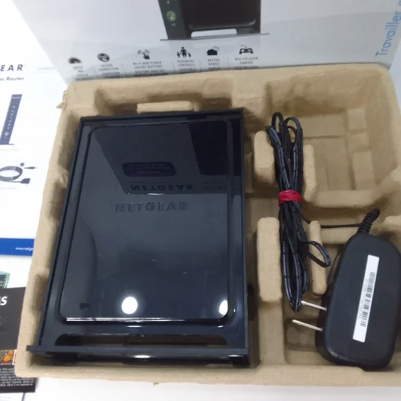 NETGEAR N300 Black Wireless Router Set - Picture 4 of 8